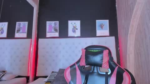 rosi_cooper online show from October 2025 10:55:01 AM