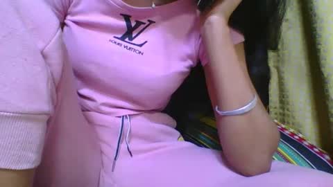 rosia685234 online show from November 2025 04:51:02 PM