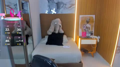 ROSSI online show from January 2026 07:16:01 PM