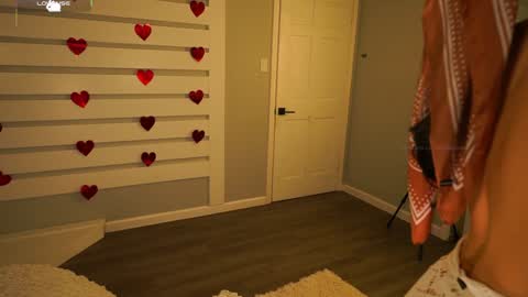 Rosie Bones online show from January 2026 11:03:02 PM