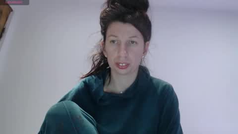 Snapshot of rosiehayes chatting on March 2026 02:33:02 PM RosieHayes online show from March 2026 02:33:02 PM