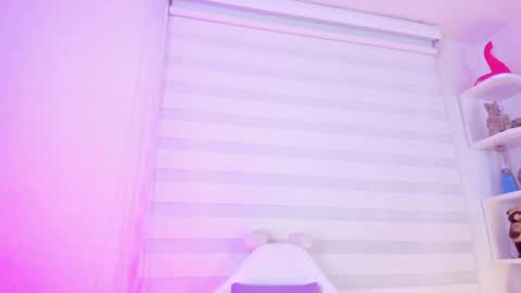   online show from February 2025 11:12:02 AM