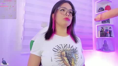   online show from September 2025 12:19:01 PM