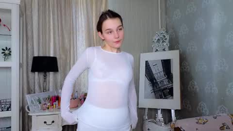 Emy online show from February 2026 08:19:02 AM