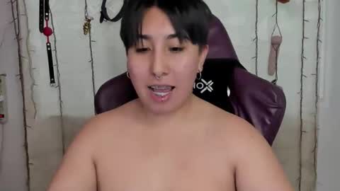 Snapshot of rossedemond30 chatting on May 2026 09:55:01 PM ROSSE DEMOND online show from May 2026 09:55:01 PM