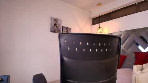 Ross online show from April 2026 03:12:01 AM