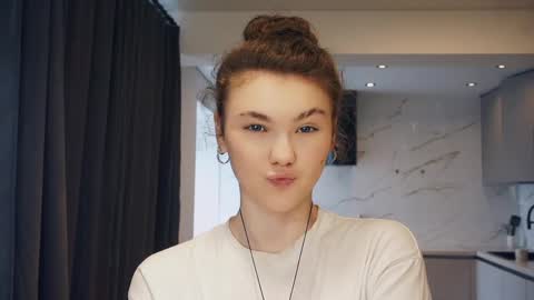 Marguerite  online show from May 2026 07:26:02 AM
