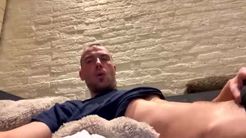 rotteei1 online show from November 2025 07:05:02 PM