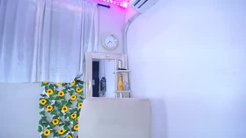 Snapshot of rous_25 chatting on December 2024 04:59:02 PM rous_25 online show from December 2024 04:59:02 PM