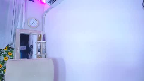 Snapshot of rous_25 chatting on December 2024 12:49:01 PM rous_25 online show from December 2024 12:49:01 PM