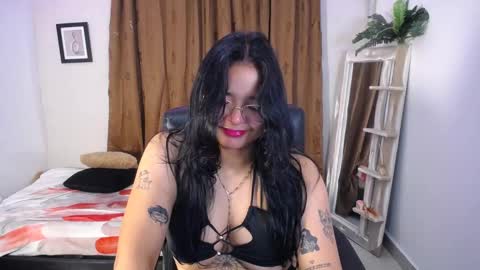 Snapshot of rous_25 chatting on September 2025 11:00:01 AM rous_25 online show from September 2025 11:00:01 AM
