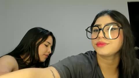 Snapshot of rous_and_sweet chatting on January 2026 02:28:01 AM Rous and Sweet online show from January 2026 02:28:01 AM