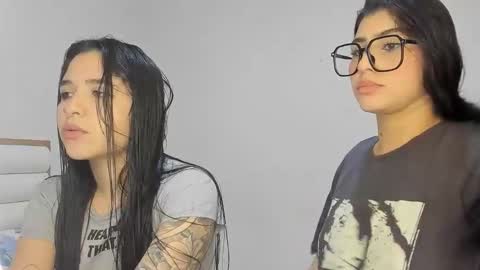 Snapshot of rous_and_sweet chatting on February 2026 02:04:01 AM Rous and Sweet online show from February 2026 02:04:01 AM