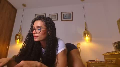 Snapshot of rouse_leon chatting on November 2025 04:12:02 PM Rouse leon online show from November 2025 04:12:02 PM