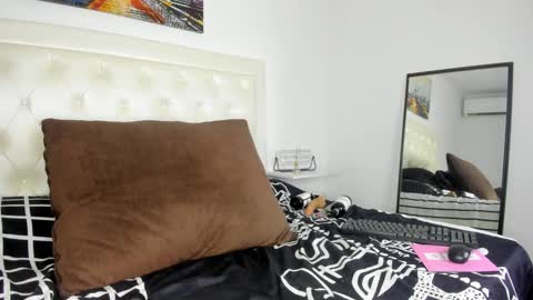 rouse_sexy_hotxx77 online show from November 2025 01:26:02 AM