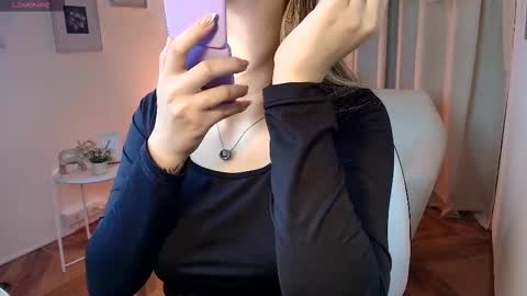 Rousee online show from February 2026 01:05:01 PM