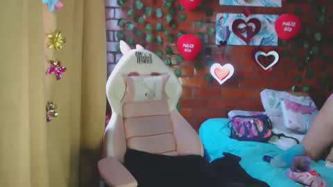 Daniela Ferreira online show from February 2026 12:34:01 PM