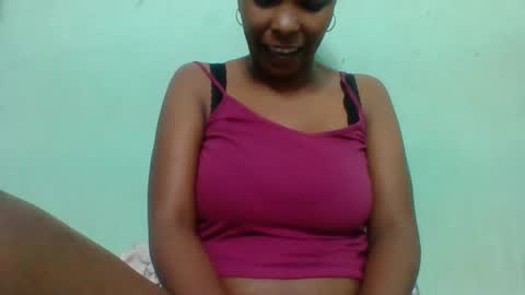 rovaelyah online show from September 2025 04:18:02 PM