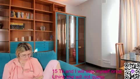 rowenacady online show from March 2025 09:18:01 AM