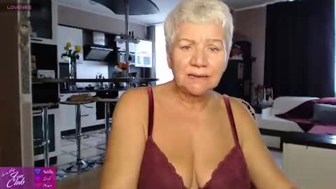 Snapshot of roxana_brooks chatting on July 2026 10:32:02 AM Roxana online show from July 2026 10:32:02 AM