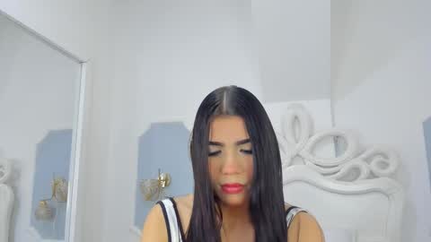 roxana_scott1 online show from September 2025 03:41:02 AM