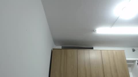 Roxana online show from October 2025 03:30:01 AM