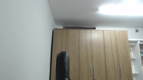 Roxana online show from December 2025 12:04:02 AM