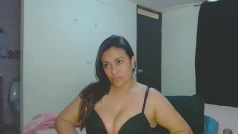 roxanasexy2025 online show from September 2025 03:23:02 PM