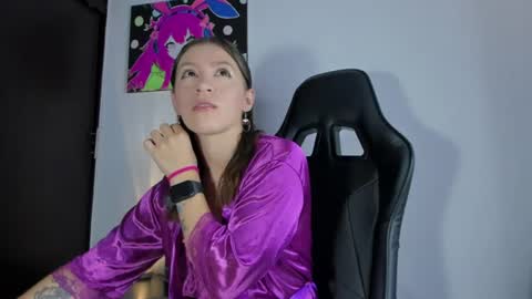 Snapshot of roxanne_jones1 chatting on July 2026 06:36:01 PM roxanne online show from July 2026 06:36:01 PM