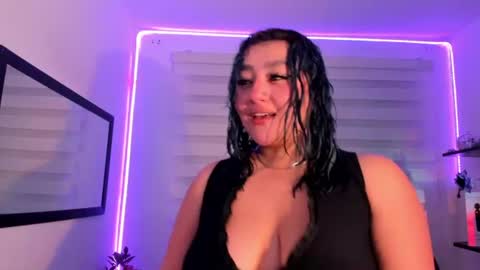 roxanne online show from July 2026 12:31:01 PM