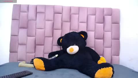 ross brown online show from April 2026 07:18:02 PM