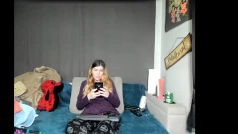 roxihazeleyes online show from February 2026 04:53:02 AM