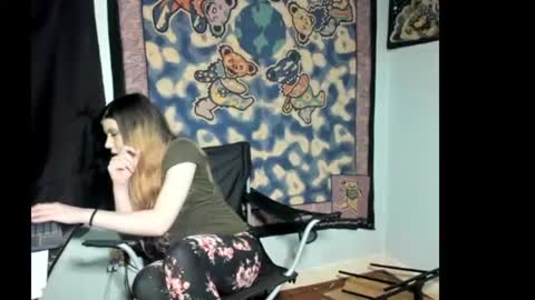 roxihazeleyes online show from July 2026 02:05:17 AM