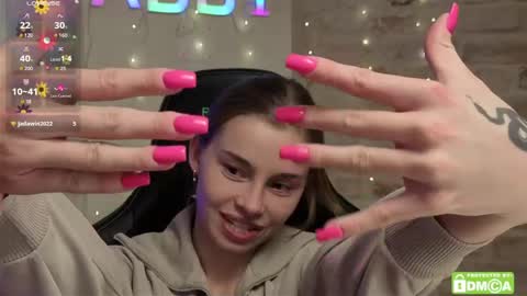 Snapshot of roxxxie_reid chatting on April 2026 07:20:01 PM Roxieex ABBY online show from April 2026 07:20:01 PM
