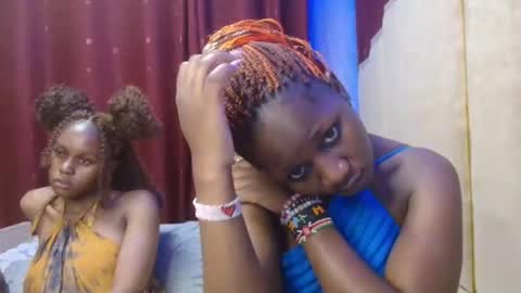 Snapshot of roxy_heather chatting on March 2026 09:31:02 PM Roxy online show from March 2026 09:31:02 PM