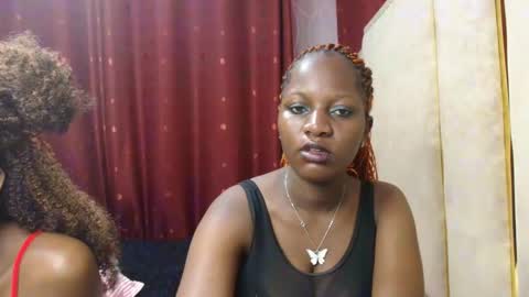 Snapshot of roxy_heather chatting on March 2026 06:03:02 PM Roxy online show from March 2026 06:03:02 PM