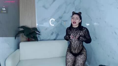 Roxy online show from March 2026 01:59:01 PM