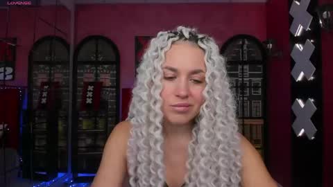 Roxy online show from May 2026 01:56:01 AM