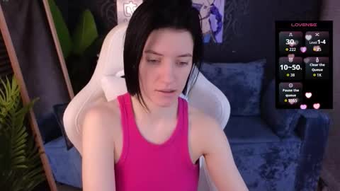 roxy_riot_ online show from December 2025 01:35:02 AM