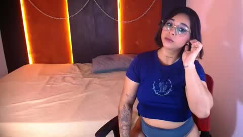 roxypalmer11 online show from November 2025 12:27:01 PM