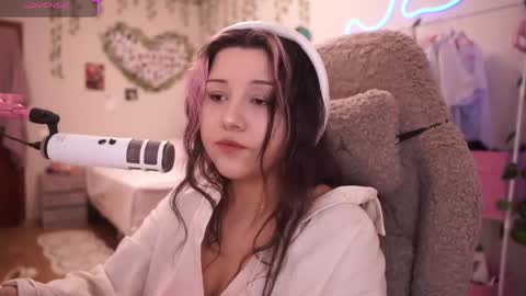 roxysuh online show from April 2026 08:29:01 AM