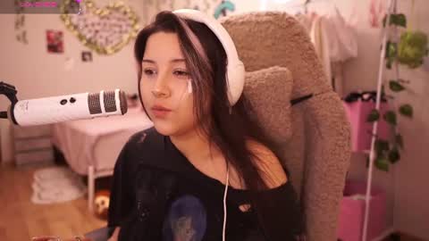 roxysuh online show from June 2026 10:15:01 AM