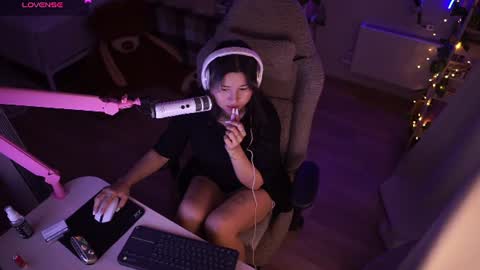 roxysuh online show from July 2026 09:30:02 AM