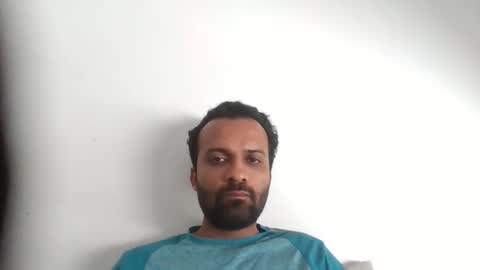 roy018 online show from March 2026 05:57:02 AM