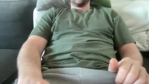 roythegil online show from May 2026 01:38:01 PM