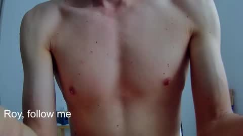 Snapshot of royyourtoy chatting on February 2026 03:29:02 PM Roy online show from February 2026 03:29:02 PM