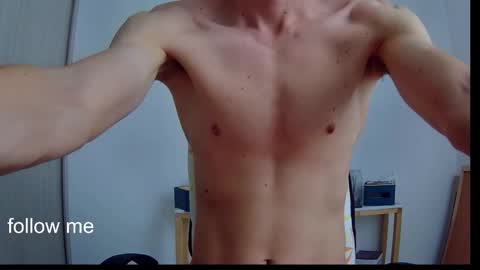 Snapshot of royyourtoy chatting on February 2026 07:10:01 PM Roy online show from February 2026 07:10:01 PM