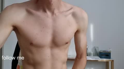 Roy online show from April 2026 07:33:02 PM