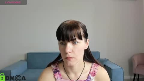 Bella online show from May 2026 05:37:01 AM
