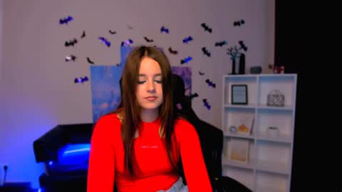 Snapshot of rozmary_ket chatting on December 2024 03:33:02 PM Im Rozmary nice to meet you 3 online show from December 2024 03:33:02 PM